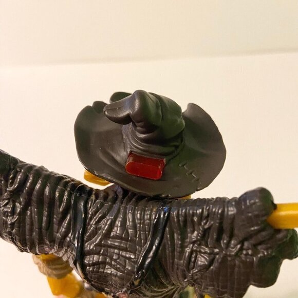 Vintage 1997 Batman Legends of the Dark Knight Twister Strike Scarecrow Figure - Picture 15 of 15